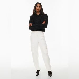 Aritzia Wilfred Cargo 
High-rise Crepe Light Birch Casual Pant Sz 2